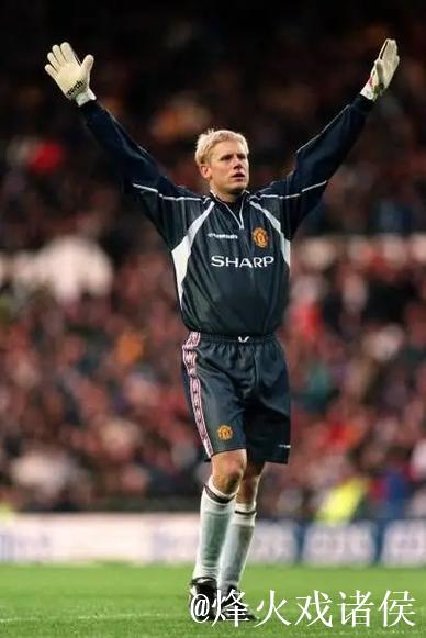 舒梅切尔:维拉绝对具备争冠实力,对阵曼联令人担忧 舒梅切尔:维拉绝对具备争冠实力,对阵曼联令人担忧