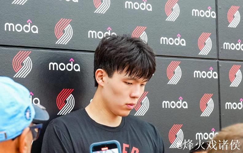 克林根悉心指导杨瀚森18+10+4!暖心细节引球迷期待潜力释放 克林根悉心指导杨瀚森18+10+4!暖心细节引球迷期待潜力释放